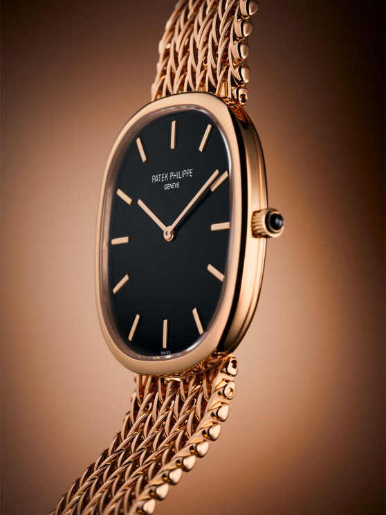 Golden Ellipse Reference 5738/1R-001 © Patek Philippe