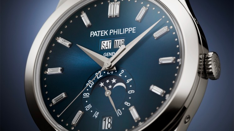 Annual Calendar Reference 5396G-017 © Patek Philippe