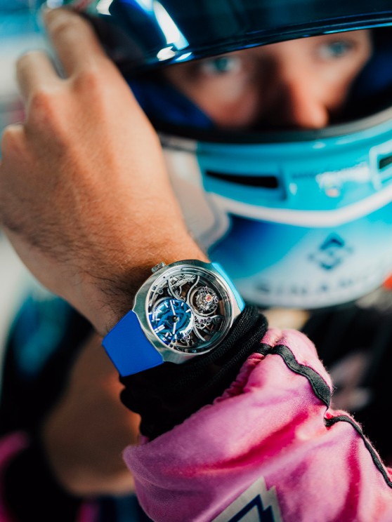 Streamliner Cylindrical Tourbillon Skeleton Alpine Limited Edition © H. Moser & Cie