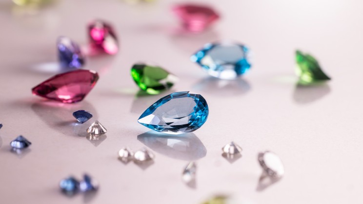 Bulgari 2024 Fuochi d'Artificio High-Jewelry Petite Watch © Bulgari