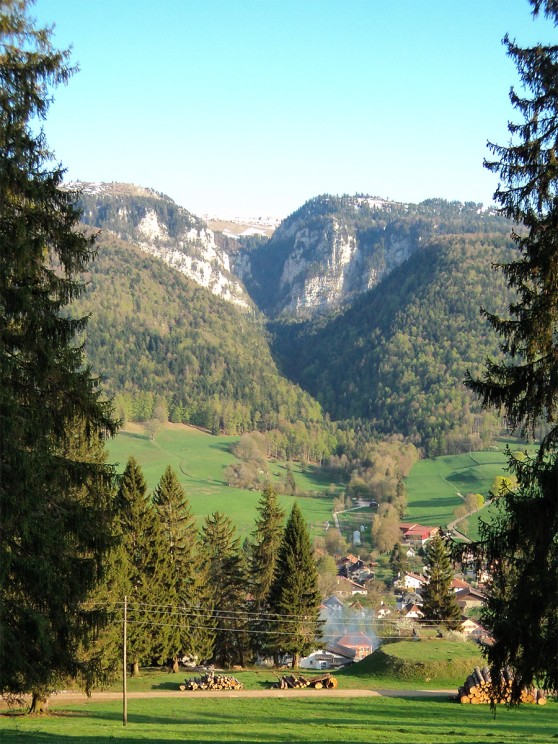 Vue de la Combe Grède par au-dessus de Villeret © Keimzelle