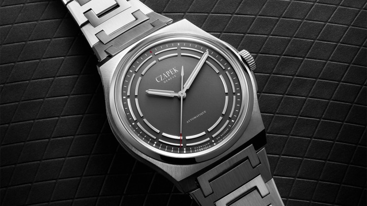Antarctique Titanium Dark Sector © Czapek & Cie.