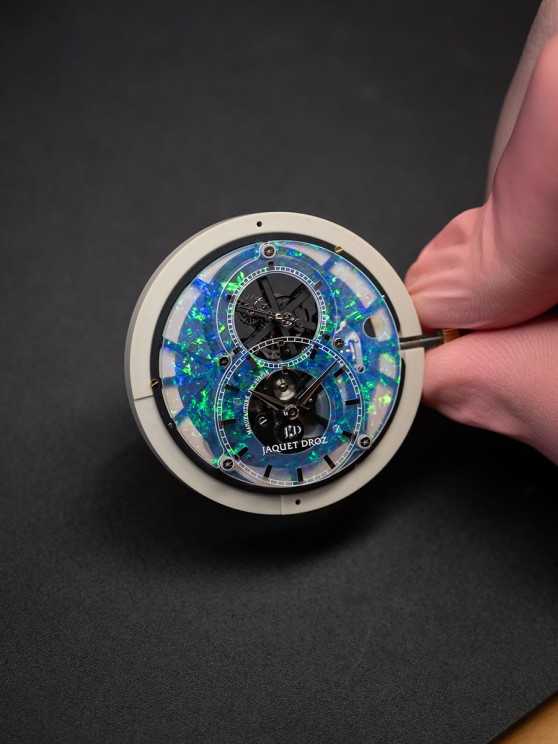 Tourbillon Skelet Sapphire Opal © Jaquet Droz
