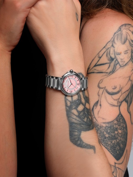 FIABA Blush Pink © Maurice Lacroix