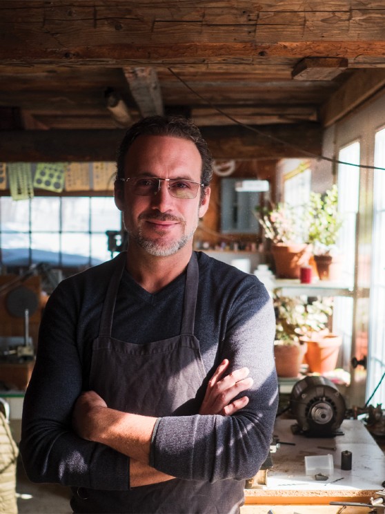 Alexandre Beauregard in his atelier © Beauregard