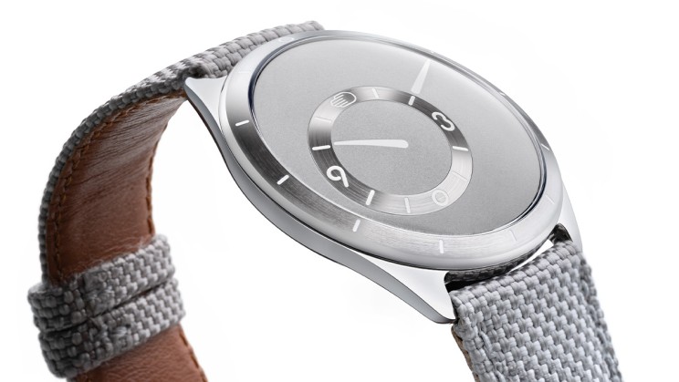 TYPE 9 Grey © Ressence