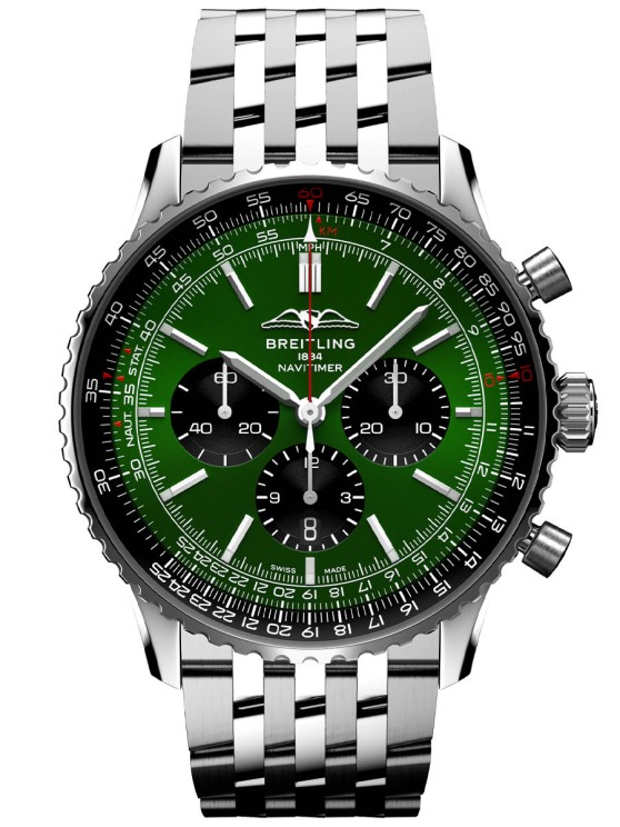 La Navitimer dans sa version originale, un chronographe en acier à trois compteurs dotés d’une règle à calculs circulaire © Breitling
