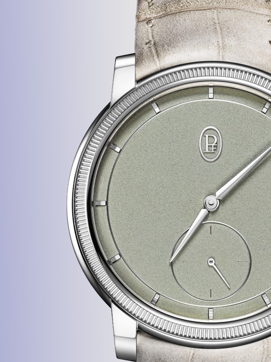 40.6mm Petite Seconde in platinum with a Grey © Parmigiani Fleurier