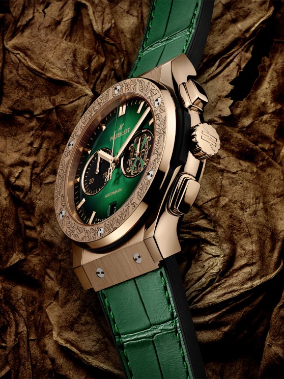 Classic Fusion Chronograph Arturo Fuente King Gold © Hublot