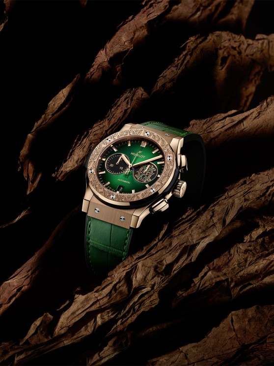 Classic Fusion Chronograph Arturo Fuente King Gold © Hublot