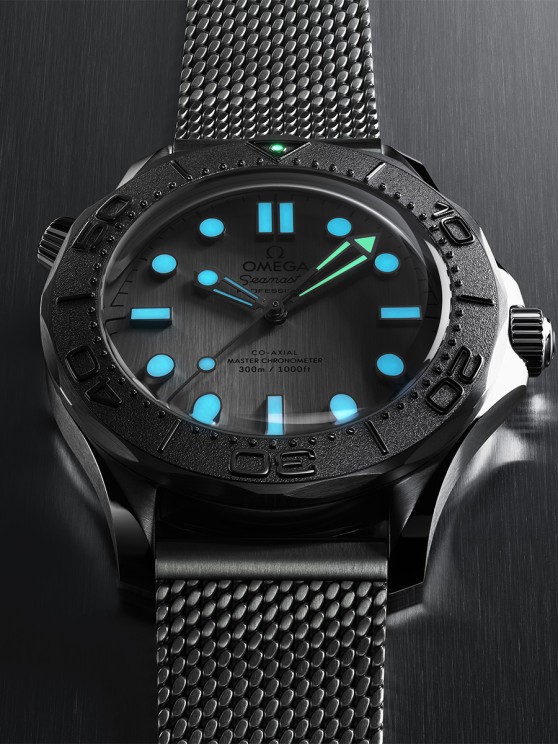 Monochromatic Seamaster Diver 300m © Omega
