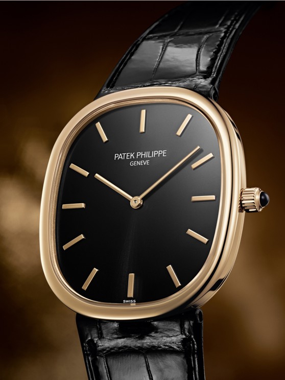 Golden Ellipse 5738, le triomphe de la forme sur le détail © Patek Philippe