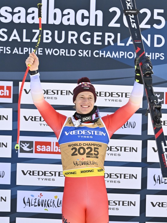Le skieur suisse Marco Odermatt, ambassadeur Longines, sacré champion du monde de Super G à Saalbach © Longines