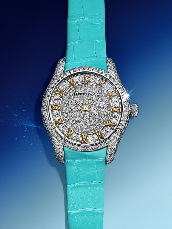 Montre Twenty Four Stone en or blanc dont le cadran est serti de diamants © Tiffany & Co.