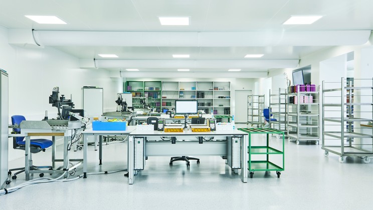 Laboratory © COSC