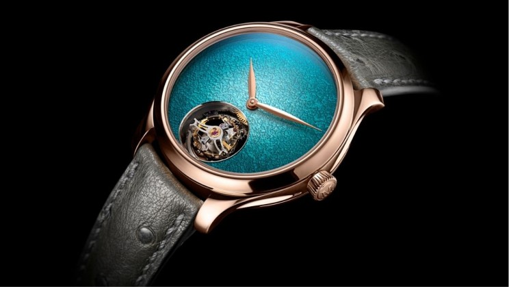 Endeavour Tourbillon Concept Turquoise Enamel © H.Moser & Cie.
