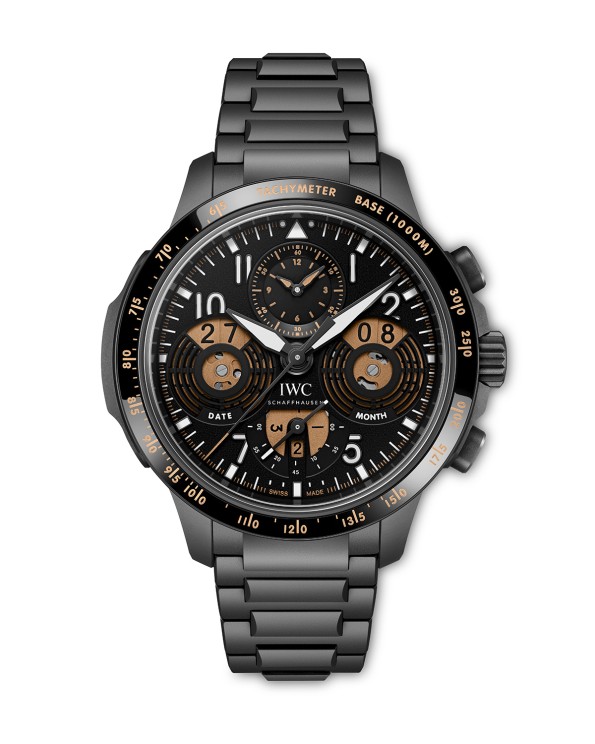 IWC Montre d’Aviateur Performance Chronograph Calendrier perpétuel Affichage digital Date-Mois, 43 mm de diamètre, Ceratanium®, calibre automatique, 68 heures de réserve de marche, EUR 90'100. © IWC