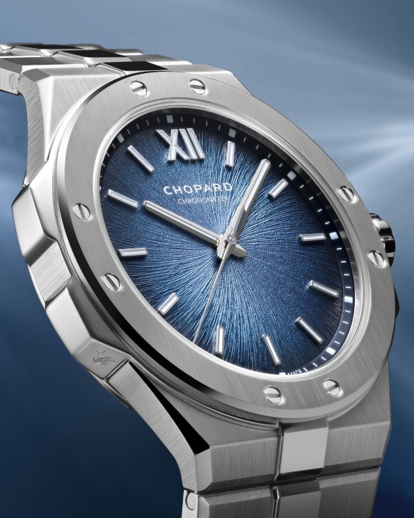 Alpine Eagle 41 XP CS Platinum © Chopard