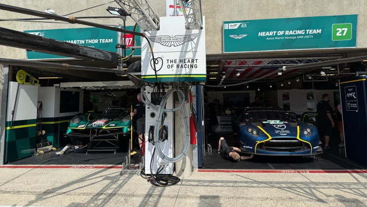 Aston Martin Racing Garage ©MathieuRotzer