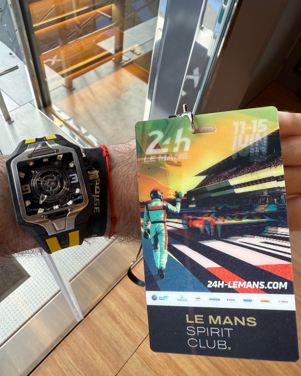 All equipped for Race Day ©Mathieu Rotzer