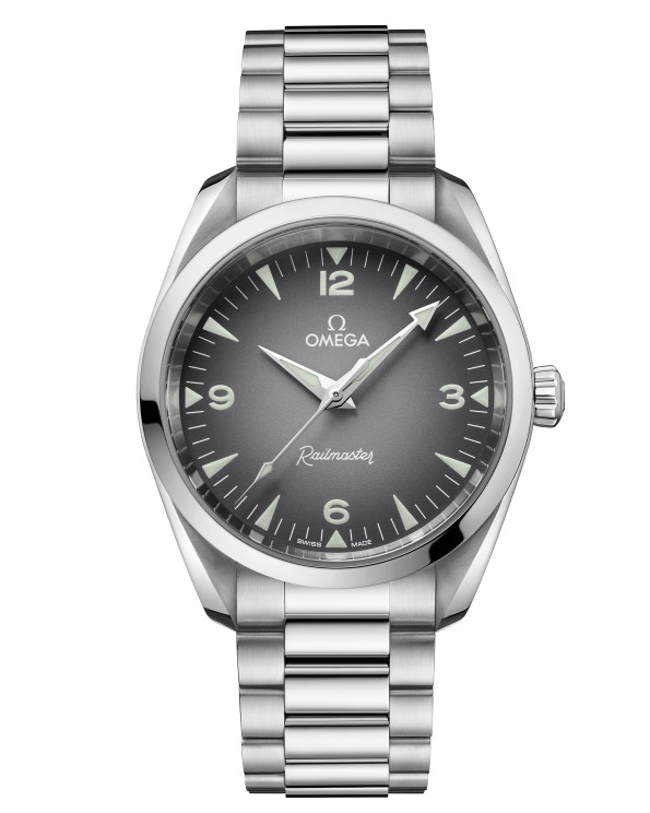 La Railmaster en acier © OMEGA
