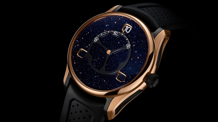 La Pioneer Flying Hours en aventurine et or rouge © H. Moser & Cie