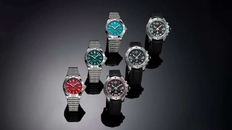 Bretling's new NFL Collections  © Breitling 