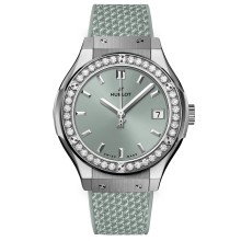Rendering Classic Fusion Sage Green Diamonds © Hublot