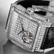 KingSquare sertie Tourbillon volant
