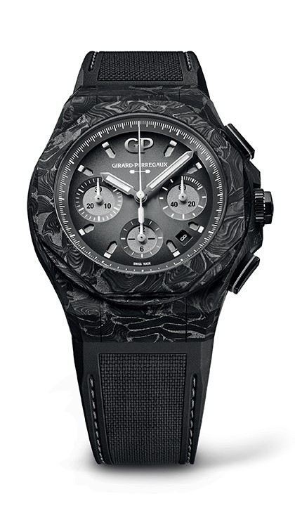 Laureato Absolute 8Tech in carbon composite and titanium, 44mm diameter, automatic chronograph movement, date in an aperture, textile-effect rubber strap © Girard Perregaux