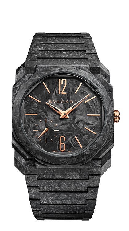 Octo Finissimo in carbon, 40mm diameter, extra-thin automatic movement, small seconds, carbon bracelet © Bulgari
