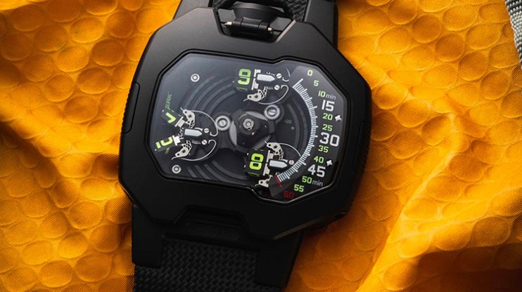 UR-120 © Urwerk